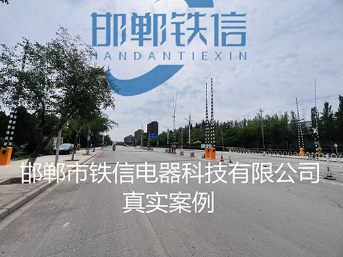 銀川市政40米大道口